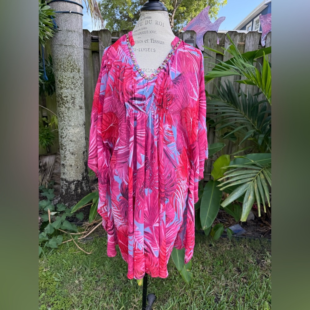 Caftan dress size L NWT